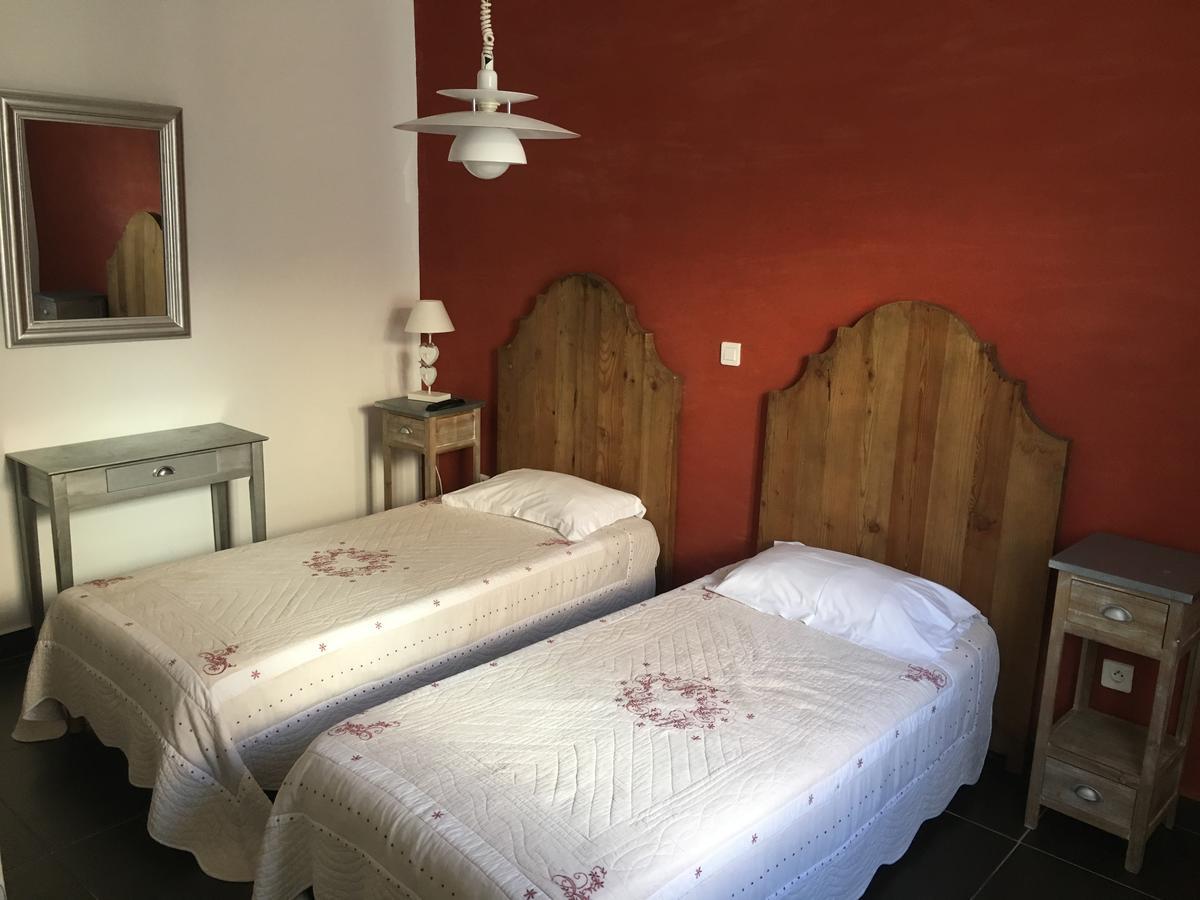Hotel Les Arbousiers كالفي المظهر الخارجي الصورة
